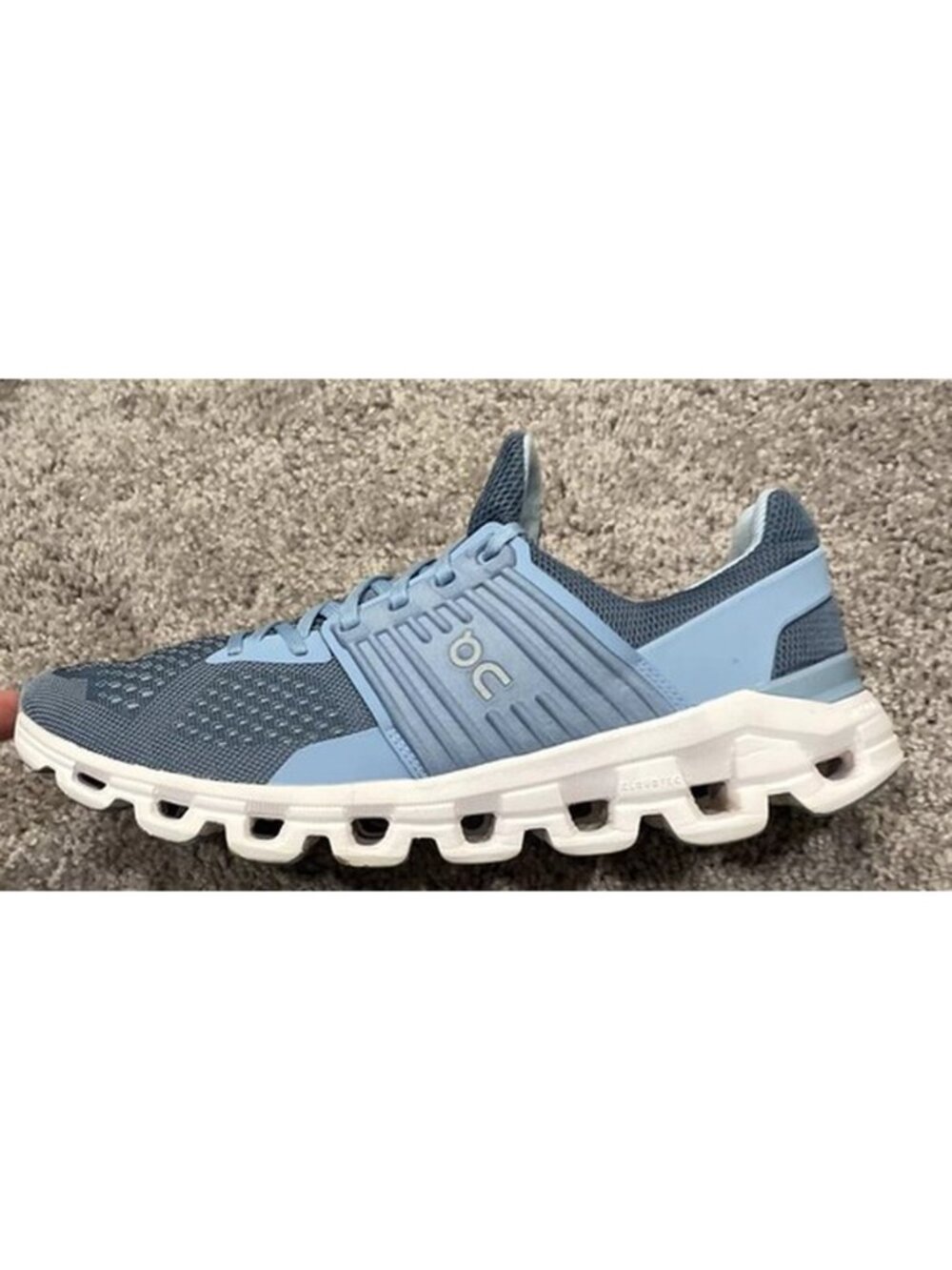 On Cloud Women's Size 10.5 CloudSwift Blue White Running Shoes